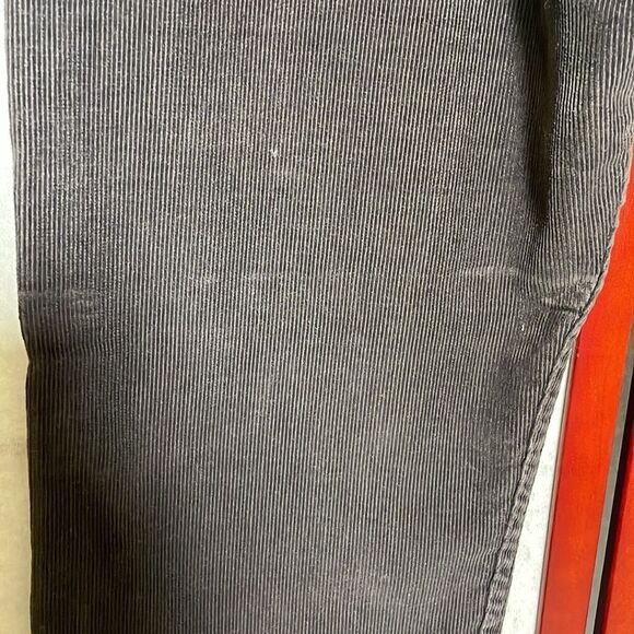 Levi’s 505 Men’s Dark Brown Regular Fit Straight Leg Corduroy Pants (Size: 36/30 - Picture 10 of 12